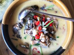 鱼头汤-小洞天柴火土菜馆