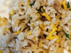 特色臊子蛋炒饭-嘉州叶婆婆钵钵鸡(建设路店)