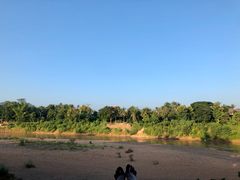 -乌托邦酒吧和餐厅