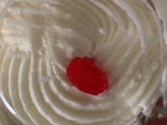 -红宝石·鲜奶小方·海派西点房(南翔店)