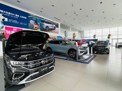 -交运起申一汽大众4S店(内江路店)