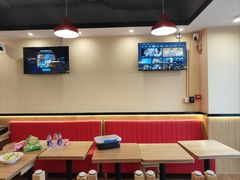 -碗里捞川渝特色面(沙河玖耀里店)