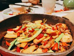 -云海肴·汽锅鸡·云南菜(天山百盛优客店)