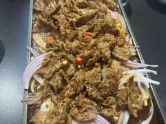 -红东阁东北菜烤肉酒馆(CROSS万象汇店)