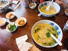 -李犟大爆鳝面·手工蟹黄包(湖滨西湖店)