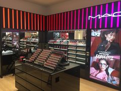 -戴高乐机场免税店(BuY PARIS DUTY FREE)
