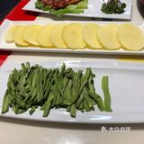 鲜鸭血很鲜，推荐；毛肚有一点偏老