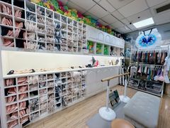 -上海路易十四芭蕾良品舞蹈用品店(美丽华商务中心店)