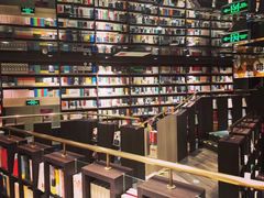 -钟书阁(群光广场店)