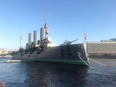 -阿芙乐尔号巡洋舰