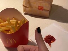 -麦当劳(百联西郊购物中心店)