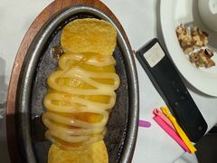 -红鼎豆捞·非遗鲍皇汤火锅(宝丰路店)