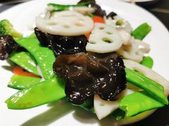 荷塘小炒-常赢三兄弟·清真涮肉·清真炒菜(朝阳新城店)