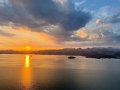 -千岛湖忆湖度假酒店(中心湖景区店)