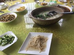 -天目湖刘老四农庄