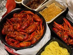 -靓虾二哥长沙地标小龙虾(五一广场店)