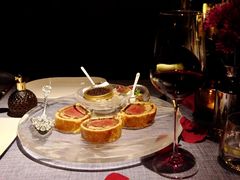 -弦月窗LUNETTE BY AMANDA(复兴路店)