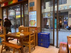 -乡土特色.冷锅鱼.牦牛肉汤锅