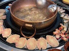 -阿山卓·野生菌火锅·纳西火塘烤肉