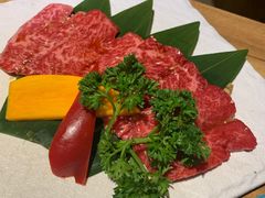 -炼火烤肉店