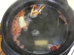 -濠轩阁特色生蚝火锅(水湾路店)