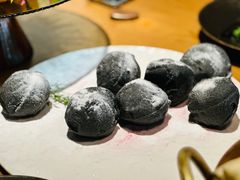 黑金雪绵豆沙-奉天小馆·非遗东北菜(沈阳万象城店)