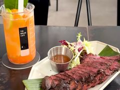 -锅炉咖啡·西餐·音乐酒厂