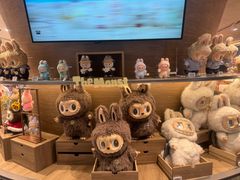 -泡泡玛特POPMART(国金街店)