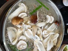 -老石黑山羊毛驴肉火锅(金凯广场店)