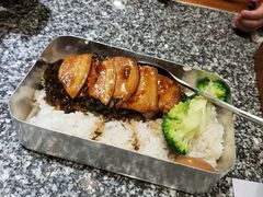 -湘下佬·老长沙吃货铺(酃湖万达店)
