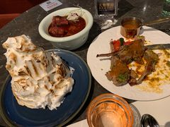 -港丽餐厅(高德置地店)