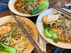 -方铲铲·成都板凳面(滨江银泰店)