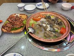 -阿婆情腊排骨火锅(金虹路店)