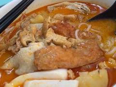 -亚王咖喱鸡米粉面