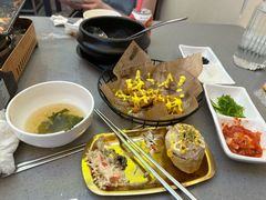-豚妈妈汤饭·部队锅(南京东路店)