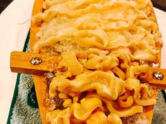 -鲜入围煮花胶鸡海鲜火锅