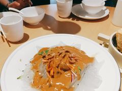 -关东小磨东北菜(上海长风大悦城店)