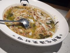 -江渔儿酸菜鱼(奥园广场金发购物中心店)