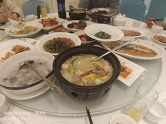 -沪华海鲜大酒楼(南汇店)