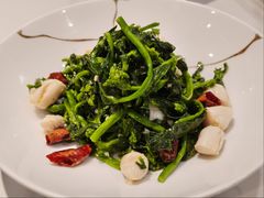 山野菜拌鲜贝丁-必点海鲜·海肠捞饭·鲅鱼水饺(滨江道店)