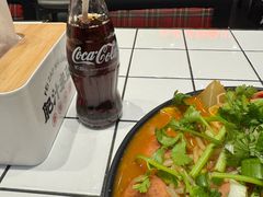 -肥汁米蘭香港米线(长宁来福士店)