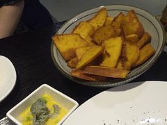 -HIHE Bistro·Oyster Bar(华熙live店)