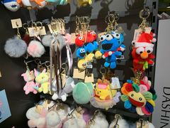 -IPSTAR潮玩星球(西单华威潮铺街店)