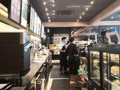 -星巴克(杭州湖滨银泰E区店)