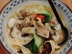 -蒙自源米线大王(信利城市广场店)