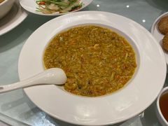 清炒手剥蟹粉-上海会馆(香港名都店)