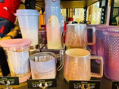 -星巴克臻选(莘庄仲盛店)