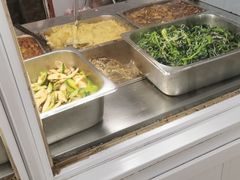 -咱家王新国把子肉(县东巷店)