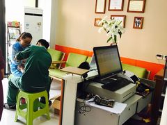 -惠康宠物医院(华能路店)