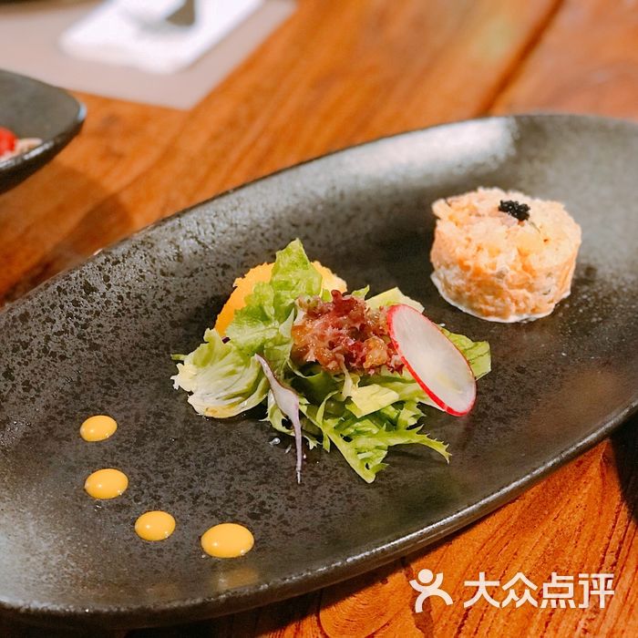 松果西餐厅烟熏三文鱼塔塔图片-北京西餐-大众点评网